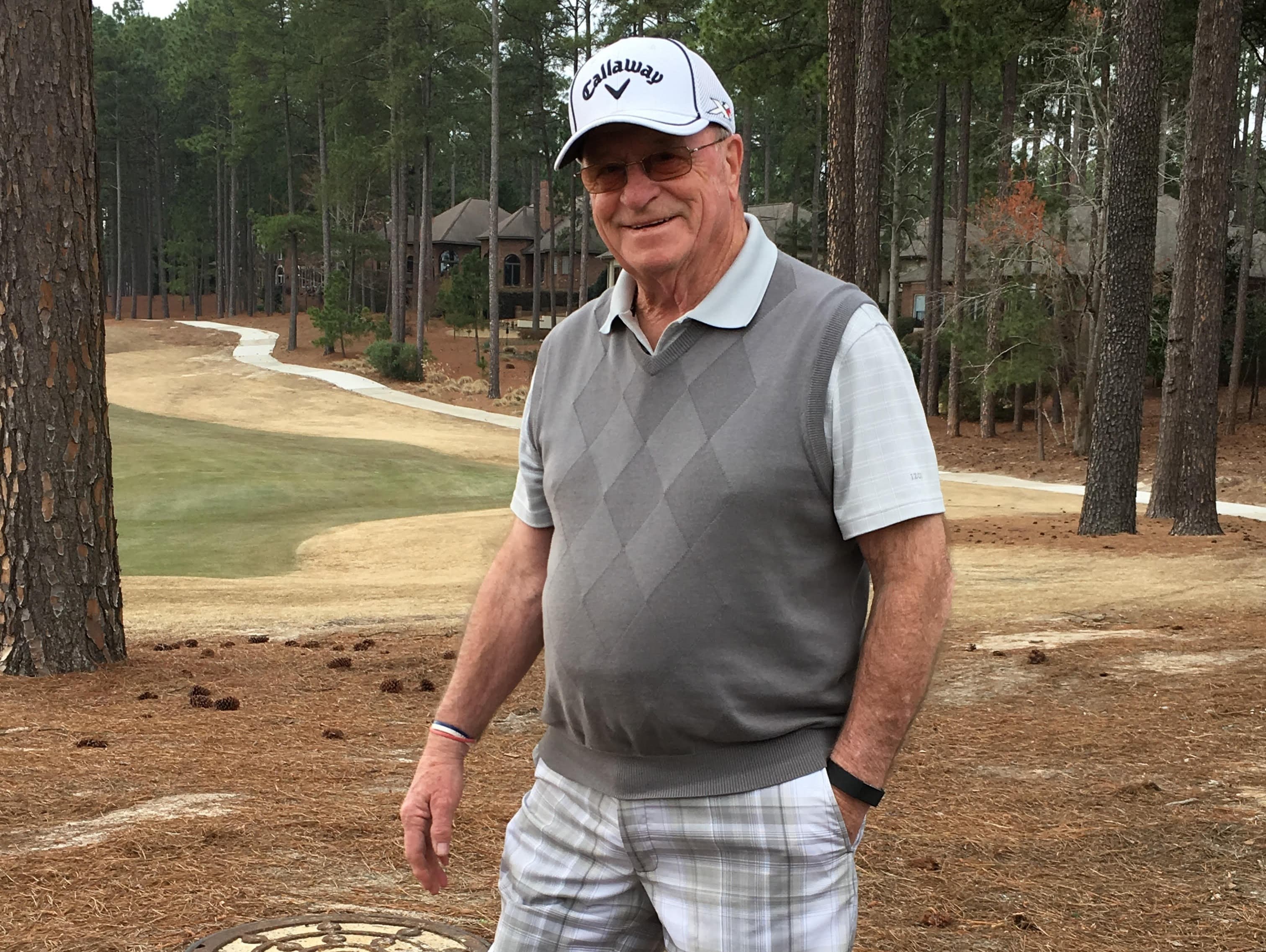 Dennis E. Beaver Memorial Golf Scholarship Fund